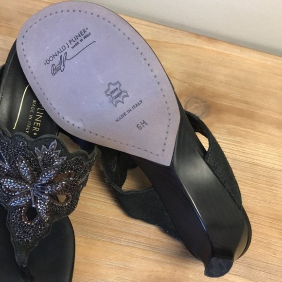 Donald J.Pliner VIAA Metallic Couture Beaded Leather Slippers - Picture 7 of 7